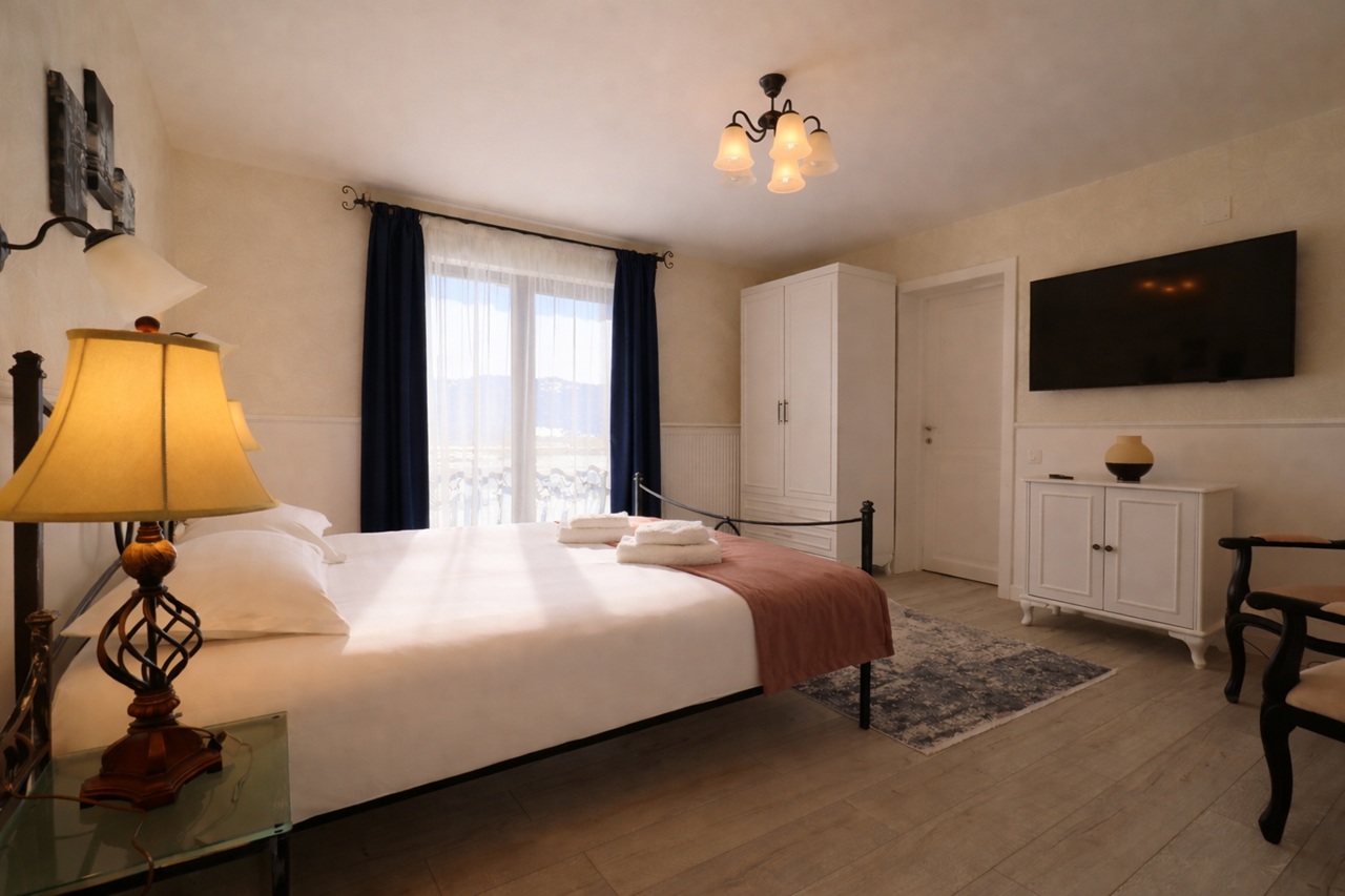 Maple Room