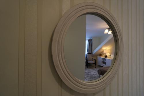 royal_peak_room_10