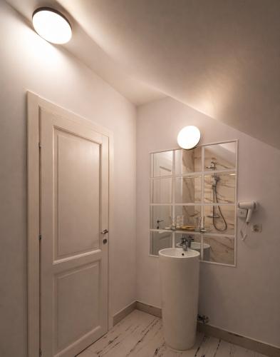 royal_peak_room_2